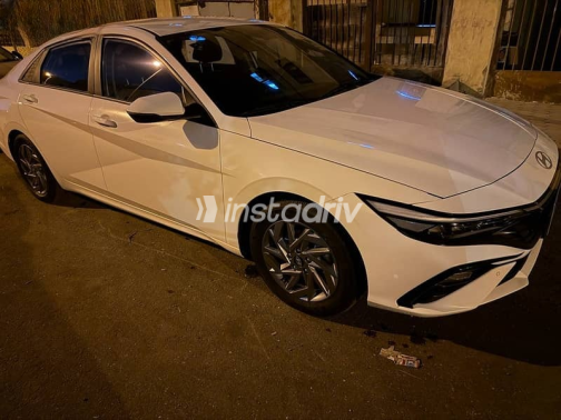 Hyundai Avante 2024 White Automatic Used for Sale in Obour City - 2