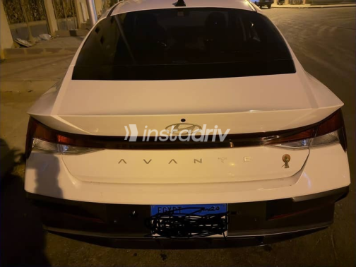 Hyundai Avante 2024 White Automatic Used for Sale in Obour City - 4