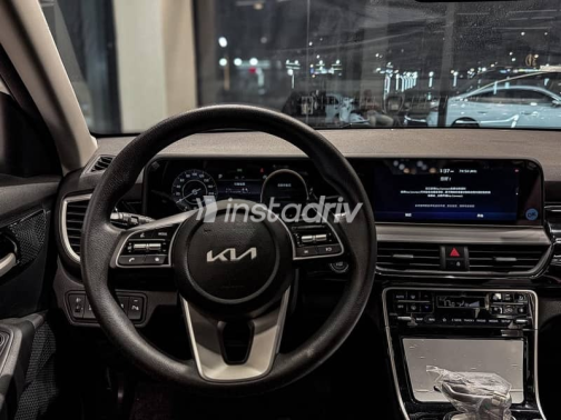 Kia Seltos 2025 White Automatic New for Sale in Nasr city - 4