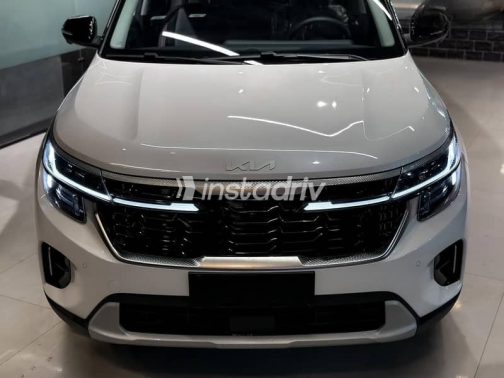 Kia Seltos 2025 White Automatic New for Sale in Nasr city - 10