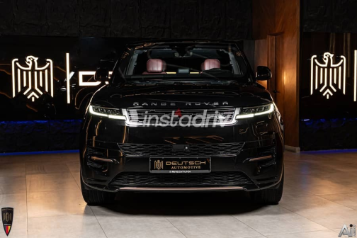 Land Rover Range Rover 2023 Black Automatic New for Sale in Cairo - 1