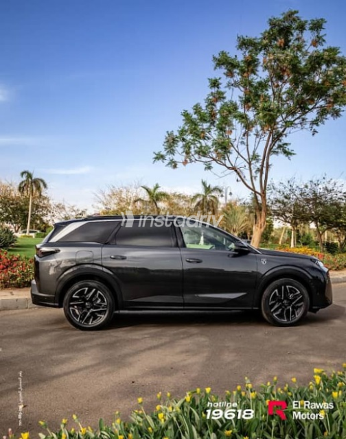 Peugeot 5008 2026 Gray Automatic New for Sale in Cairo - 3
