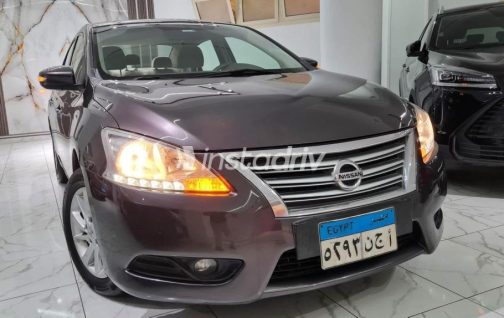 Nissan Sentra 2017 Mocha Automatic Used for Sale in Greater Cairo ( Cairo + Giza) - 10