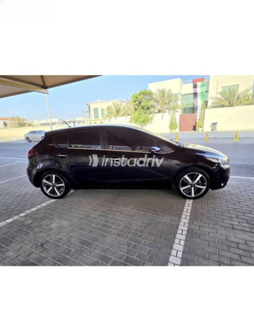 Kia Cerato 2017 Black Automatic Used for Sale in Greater Cairo ( Cairo + Giza) - 1