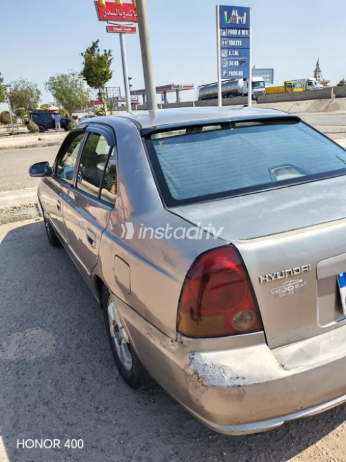 Hyundai Verna 2011 Silver Manual Used for Sale in Greater Cairo ( Cairo + Giza) - 4