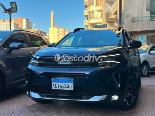 سيتروين C5 2023 أزرق غامق أوتوماتيك مستعملة للبيع في القاهرة الكبرى ( القاهرة - الجيزة) - 1