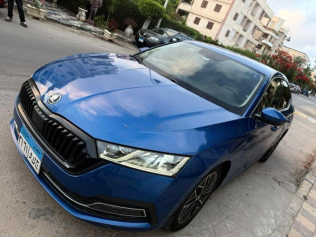 Skoda Octavia 2021 Dark Blue Automatic Used for Sale in Alexandria