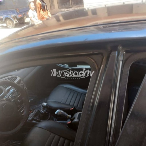 Daewoo Lanos 2011 Black Manual Used for Sale in Greater Cairo ( Cairo + Giza) - 4