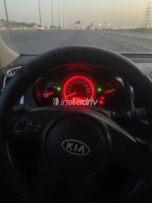Kia Cerato 2011 Burgundy Automatic Used for Sale in Mokattam - 6
