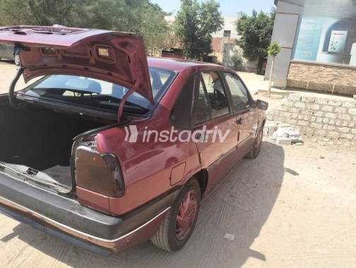 Fiat Tempra 1991 Red Manual Used for Sale in Greater Cairo ( Cairo + Giza) - 5