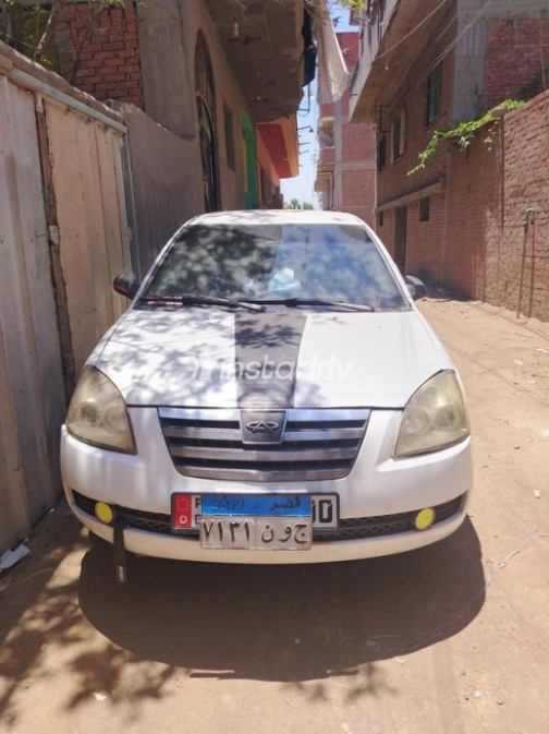 اسبيرانزا A516 2010 أبيض أوتوماتيك مستعملة للبيع في القاهرة - 1