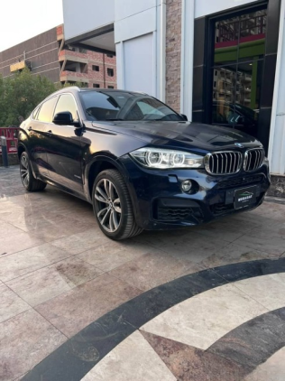بي ام دبليو X6 2018 أزرق غامق أوتوماتيك مستعملة للبيع في مدينة نصر