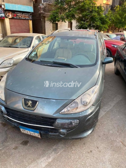 Peugeot 207 SW 2007 Gray Automatic Used for Sale in Heliopolis - 10