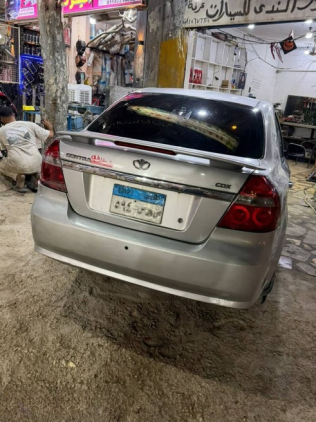 Daewoo Gentra 2006 Silver Automatic Used for Sale in Cairo
