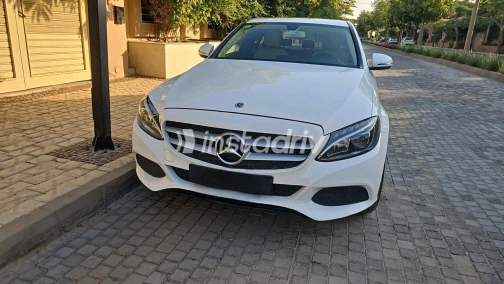 Mercedes C 180 2018 White Automatic Used for Sale in Cairo - 7