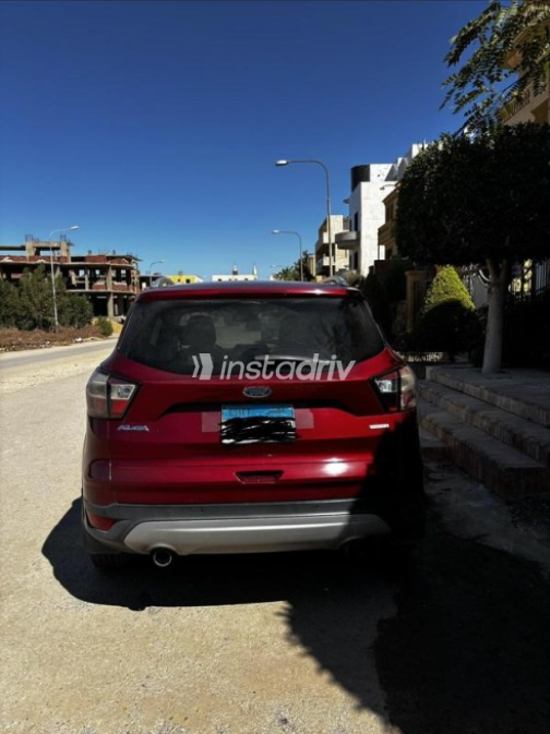Ford Kuga 2017 White Automatic Used for Sale in Greater Cairo ( Cairo + Giza) - 3