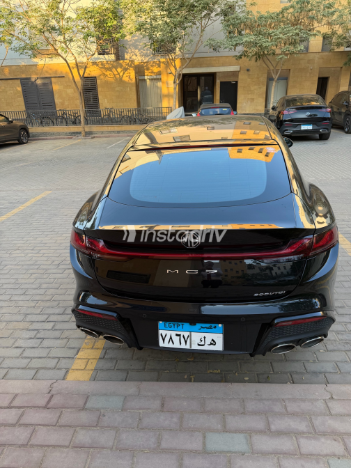 ام جى 7 2025 أسود أوتوماتيك مستعملة للبيع في الجيزة - 3