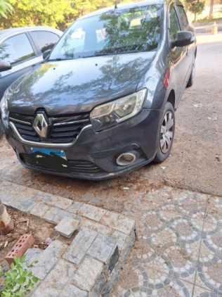 Renault Logan 2021 White Automatic Used for Sale in Greater Cairo ( Cairo + Giza)