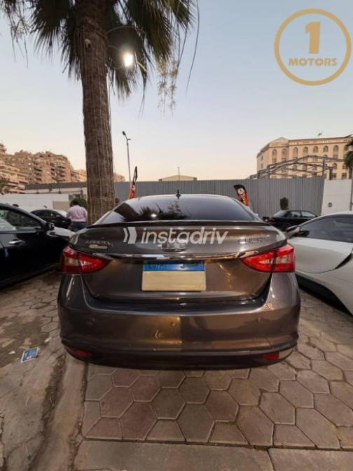 شيرى اريزو 5 2020 رمادي أوتوماتيك مستعملة للبيع في مدينة نصر - 3