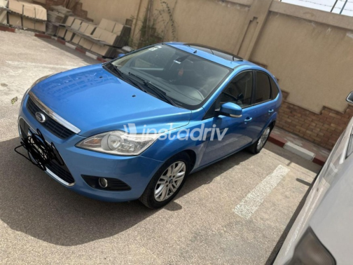 Ford Focus 2010 Blue Automatic Used for Sale in Alexandria - 1
