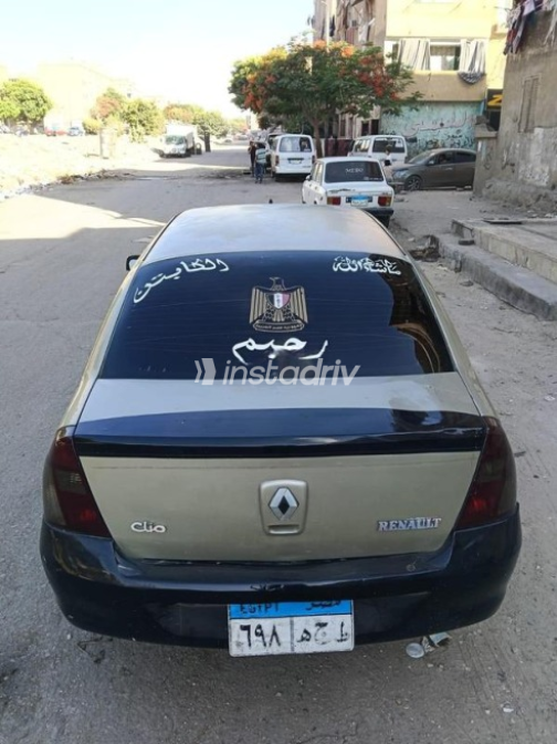 Renault Clio 2008 Gold Automatic Used for Sale in Cairo - 3