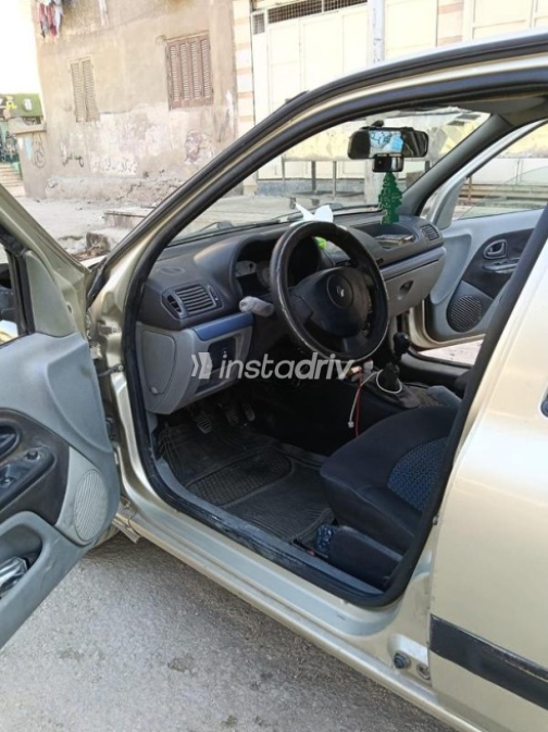 Renault Clio 2008 Gold Automatic Used for Sale in Cairo - 5
