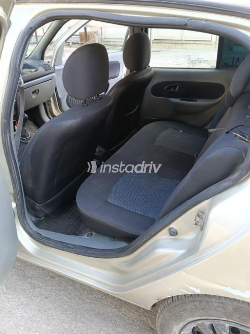 Renault Clio 2008 Gold Automatic Used for Sale in Cairo - 7