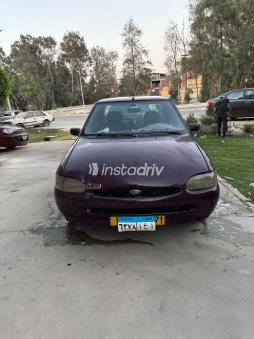 فورد اسكورت 1998 بنفسجي أوتوماتيك مستعملة للبيع في حلوان - 1