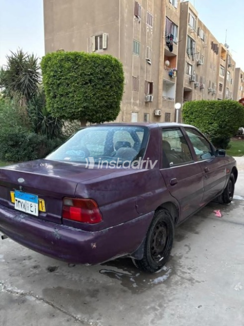 فورد اسكورت 1998 بنفسجي أوتوماتيك مستعملة للبيع في حلوان - 3