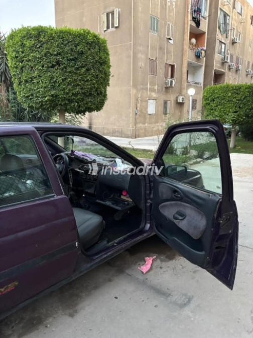 فورد اسكورت 1998 بنفسجي أوتوماتيك مستعملة للبيع في حلوان - 10