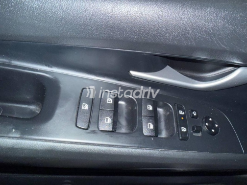 Hyundai Elantra CN7 2024 White Automatic Used for Sale in Obour City - 8