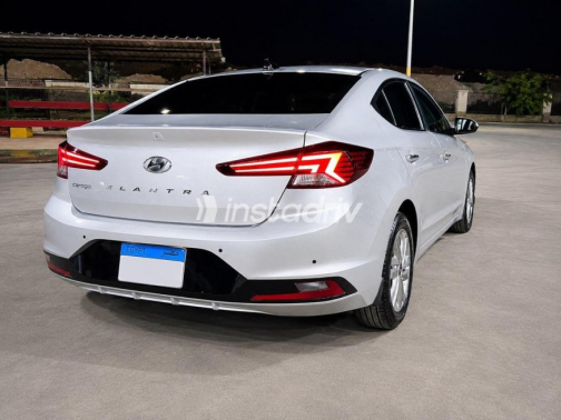 Hyundai Elantra AD 2025 White Automatic Used for Sale in Greater Cairo ( Cairo + Giza) - 6