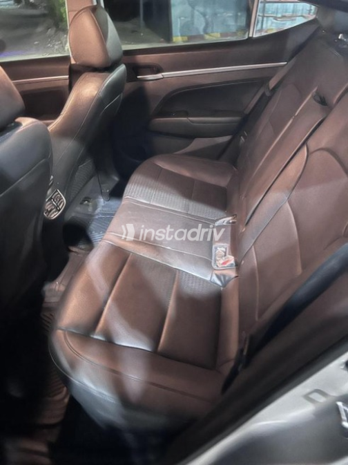 Hyundai Elantra AD 2025 White Automatic Used for Sale in Greater Cairo ( Cairo + Giza) - 9
