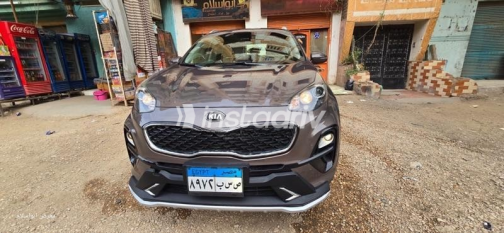 Kia Sportage 2020 Gray Automatic Used for Sale in Sheikh Zayed City - 6