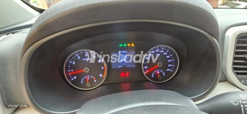Kia Sportage 2020 Gray Automatic Used for Sale in Sheikh Zayed City - 10