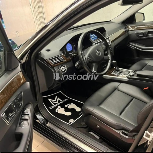 مرسيدس E 250 2010 أسود أوتوماتيك مستعملة للبيع في مصر الجديدة - 7