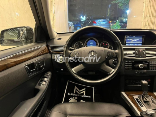 مرسيدس E 250 2010 أسود أوتوماتيك مستعملة للبيع في مصر الجديدة - 8