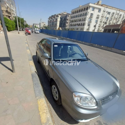 Hyundai Verna 2012 Gray Manual Used for Sale in Greater Cairo ( Cairo + Giza) - 5