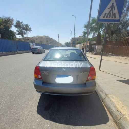 Hyundai Verna 2012 Gray Manual Used for Sale in Greater Cairo ( Cairo + Giza) - 6