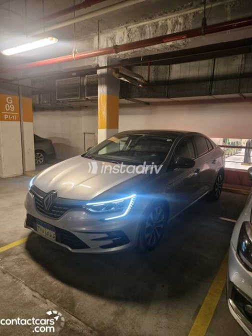 Renault Megane 2022 Silver Automatic Used for Sale in Giza - 9