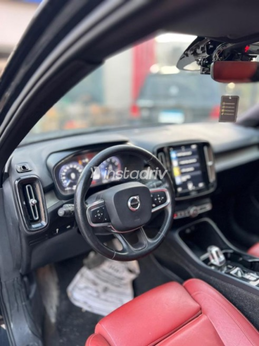 فولفو XC 40 2021 أسود أوتوماتيك مستعملة للبيع في مدينة نصر - 8