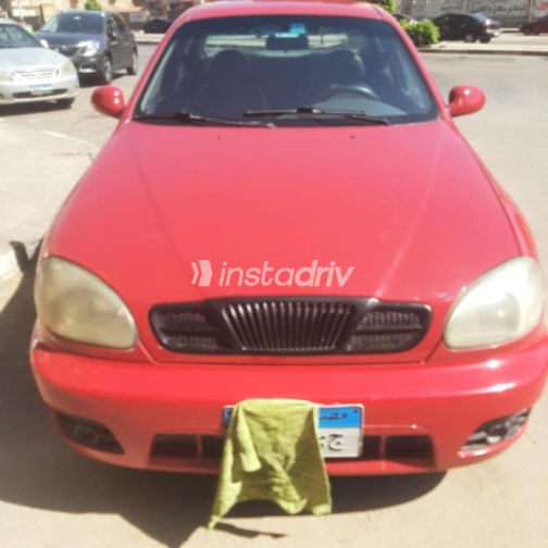 دايو لانوس 2002 أحمر أوتوماتيك مستعملة للبيع في القاهرة - 3