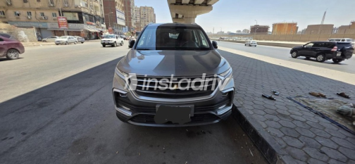 Chevrolet Captiva 2023 Silver Automatic Used for Sale in Ain Shams - 3