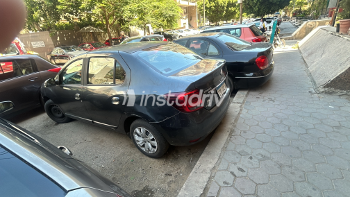Renault Logan 2018 Gray Automatic Used for Sale in Cairo - 8