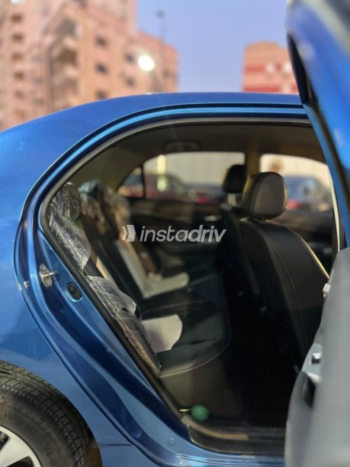 بى واى دى‬ F3 2023 أزرق غامق أوتوماتيك مستعملة للبيع في مدينة نصر - 7