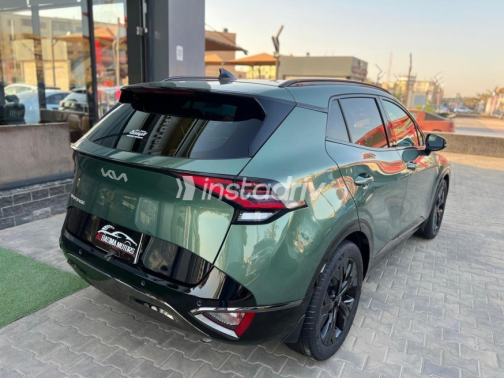 Kia Sportage 2024 Green Automatic Used for Sale in Cairo - 5
