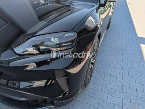 Porsche Cayenne 2026 Black Automatic Used for Sale in Cairo - 3