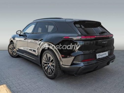Porsche Cayenne 2026 Black Automatic Used for Sale in Cairo - 5