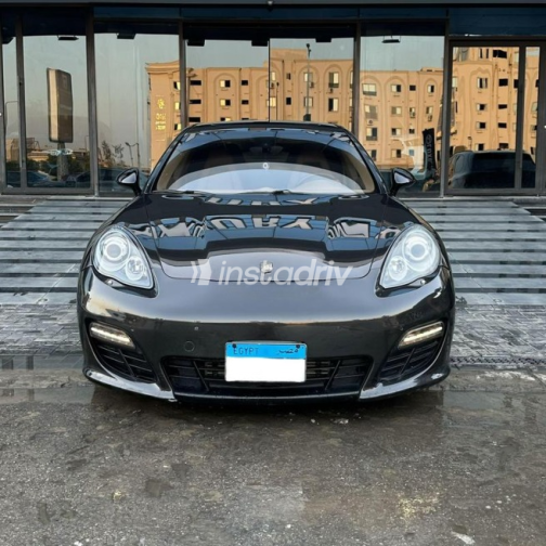 Porsche Panamera 2011 Black Automatic Used for Sale in Sheraton - 2