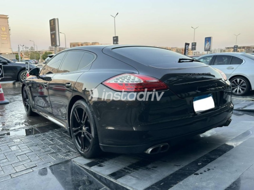 Porsche Panamera 2011 Black Automatic Used for Sale in Sheraton - 4